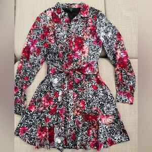 Guess woman’s floral shirt dress, Sz S